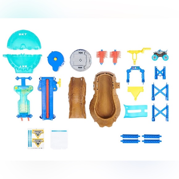 Monster Jam Megalodon Monster Wash 1:64 Monster Truck Playset - NEW IN BOX - Picture 8 of 8